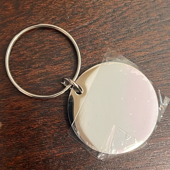 NWOT "BEST STEP DAD EVER" Silver key chain, key ring, Father’s Day Gift - Picture 3 of 4